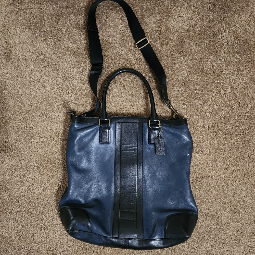 Coach messenger bag